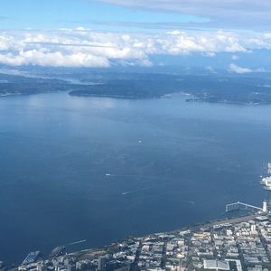 Meet your Posher, Elisee